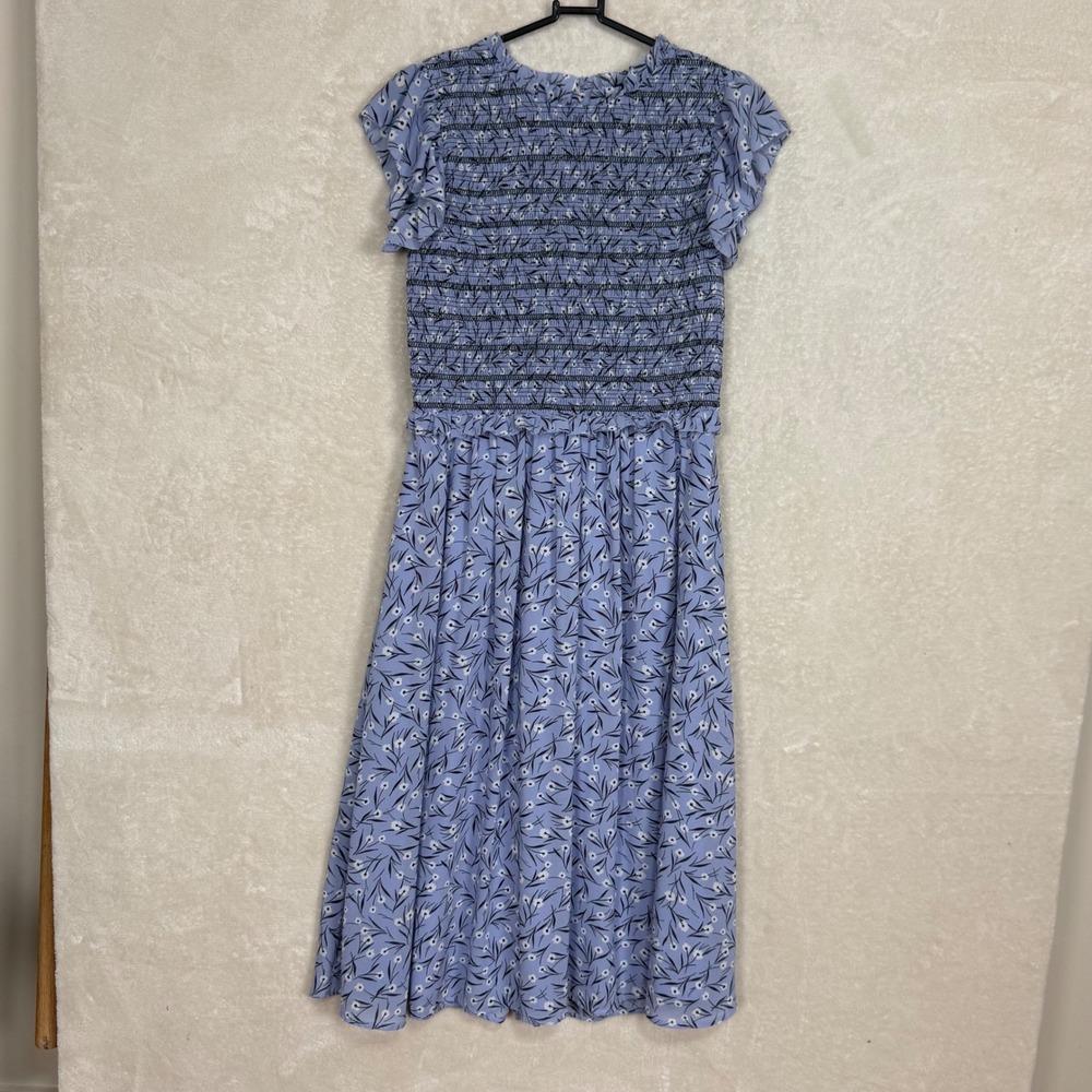 Ann Taylor Blue Floral Smocked Midi Dress Fairy Cottagecore Ruffle Sleeves sz 6